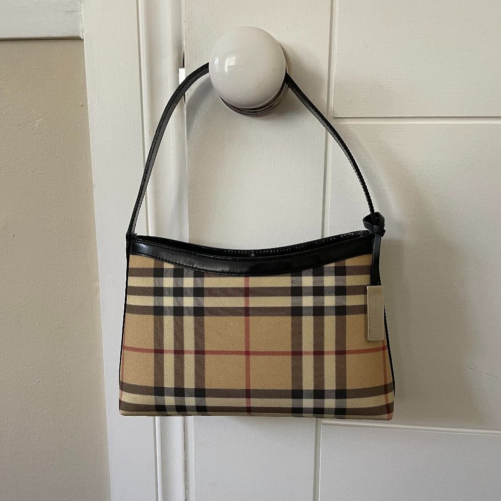 Authentic Burberry Beige/Black House Check Baguette Bag